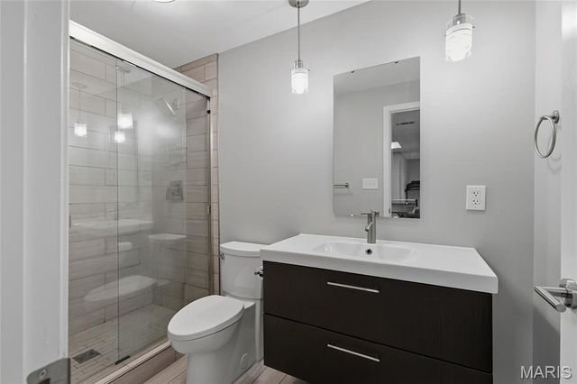 1048 Keystone Trail Drive, Wildwood, MO 63005