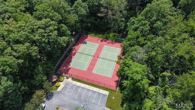 1048 Keystone Trail Drive, Wildwood, MO 63005