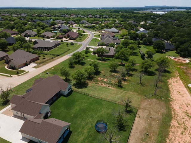6512 Pinehurst Drive, Granbury, TX 76049