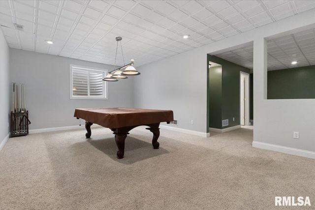 1525 ASH Street, Washington, IL 61571