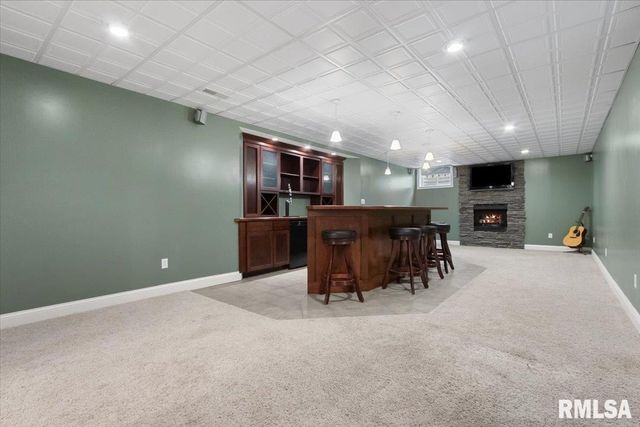 1525 ASH Street, Washington, IL 61571