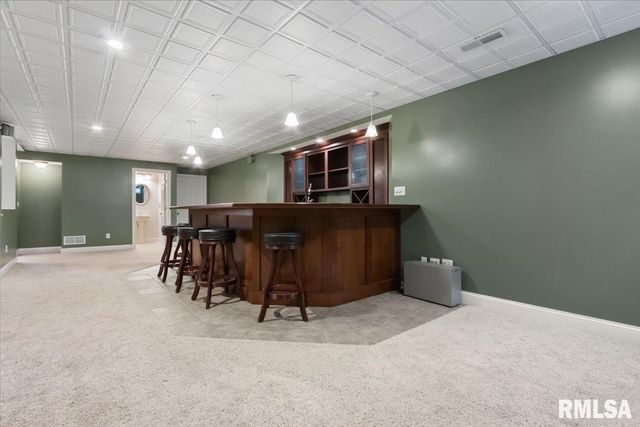 1525 ASH Street, Washington, IL 61571