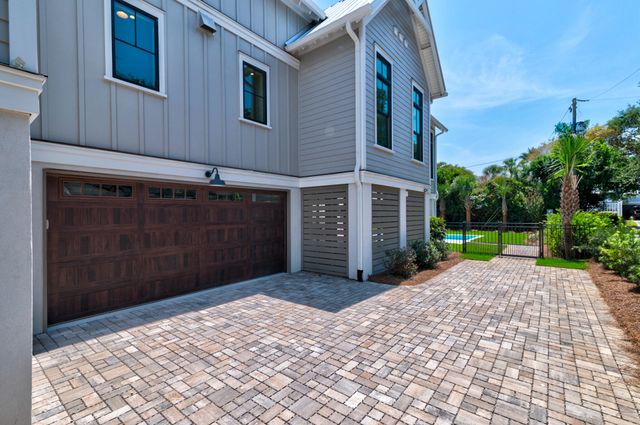 1727 Atlantic Avenue, Sullivans Island, SC 29482