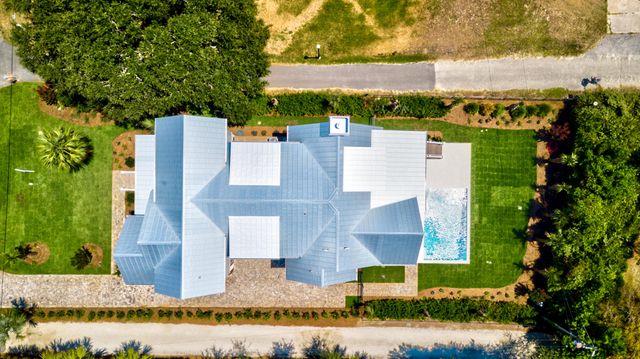 1727 Atlantic Avenue, Sullivans Island, SC 29482