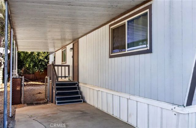 12813 7th 11, Yucaipa, CA 92399