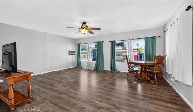 12813 7th 11, Yucaipa, CA 92399