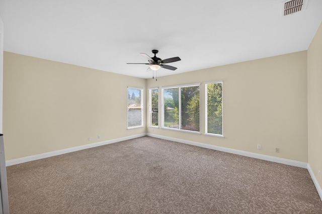 1565 Danbrook Dr, Sacramento, CA 95835