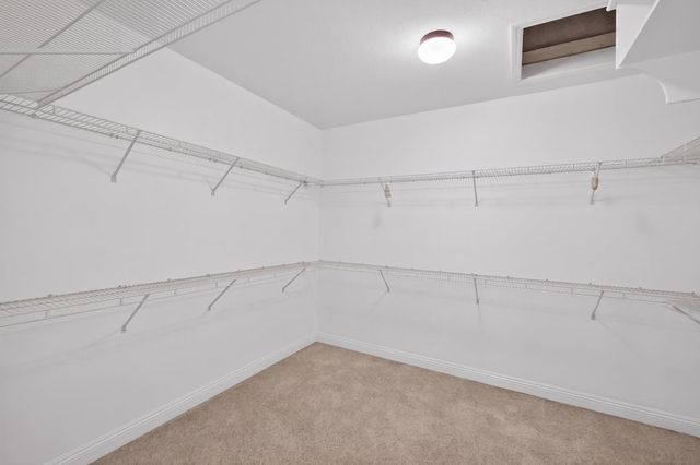 1565 Danbrook Dr, Sacramento, CA 95835