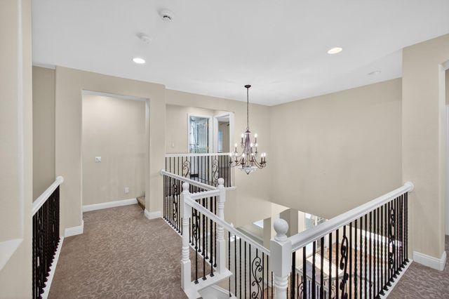 1565 Danbrook Dr, Sacramento, CA 95835