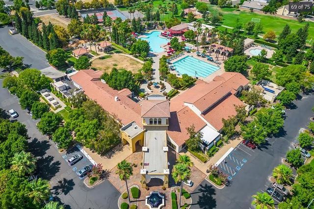 1565 Danbrook Dr, Sacramento, CA 95835
