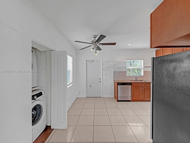 1636 NE 15th Ave, Fort Lauderdale, FL 33305