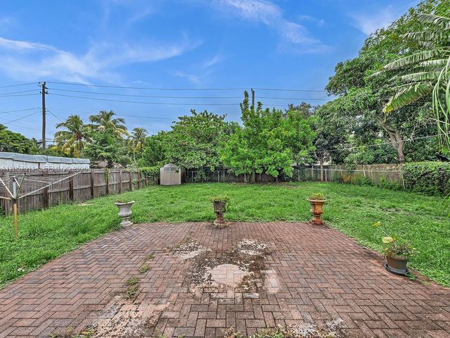 1636 NE 15th Ave, Fort Lauderdale, FL 33305