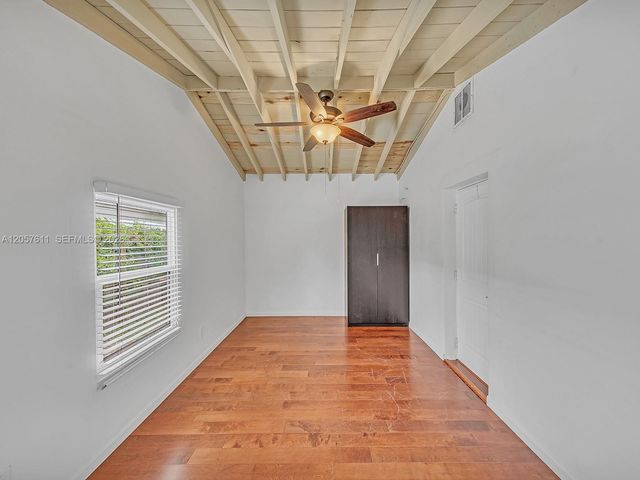 1636 NE 15th Ave, Fort Lauderdale, FL 33305
