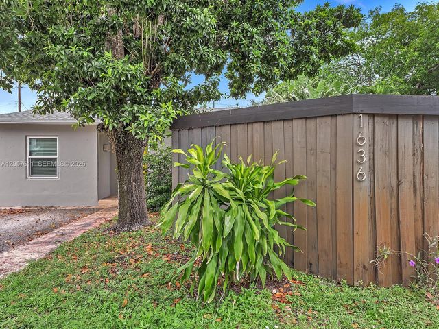 1636 NE 15th Ave, Fort Lauderdale, FL 33305