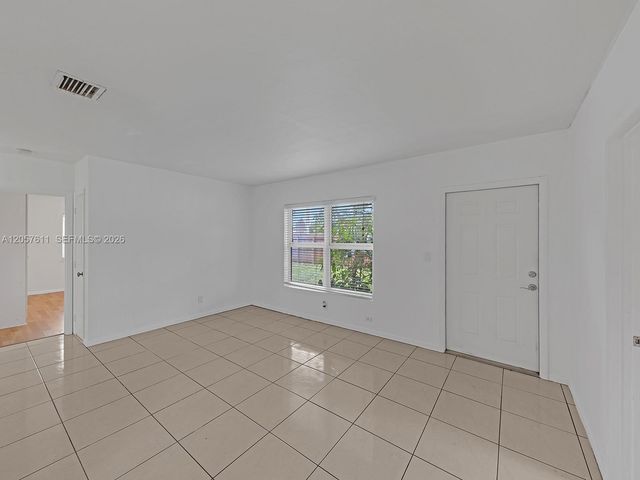 1636 NE 15th Ave, Fort Lauderdale, FL 33305