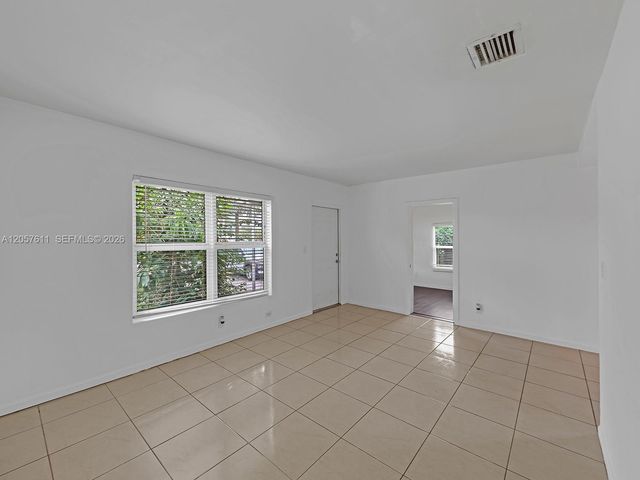 1636 NE 15th Ave, Fort Lauderdale, FL 33305