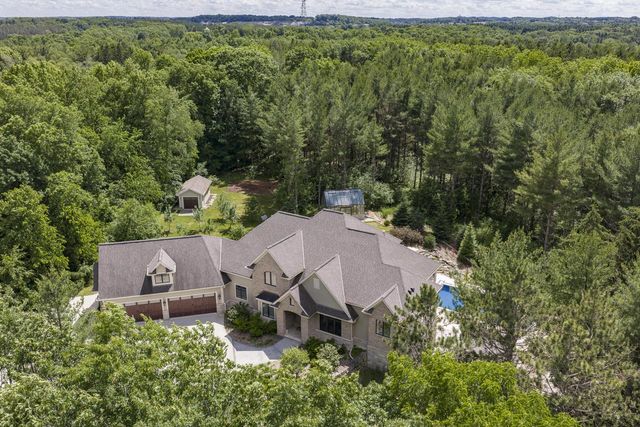 4179 Lily ROAD, West Bend, WI 53095