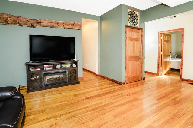 519 W 4th Street, Bloomington, IN 47404