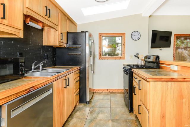 519 W 4th Street, Bloomington, IN 47404