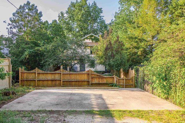 519 W 4th Street, Bloomington, IN 47404
