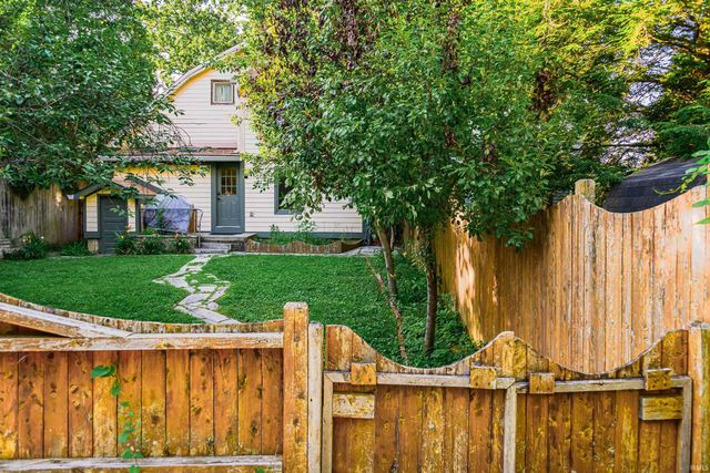 519 W 4th Street, Bloomington, IN 47404