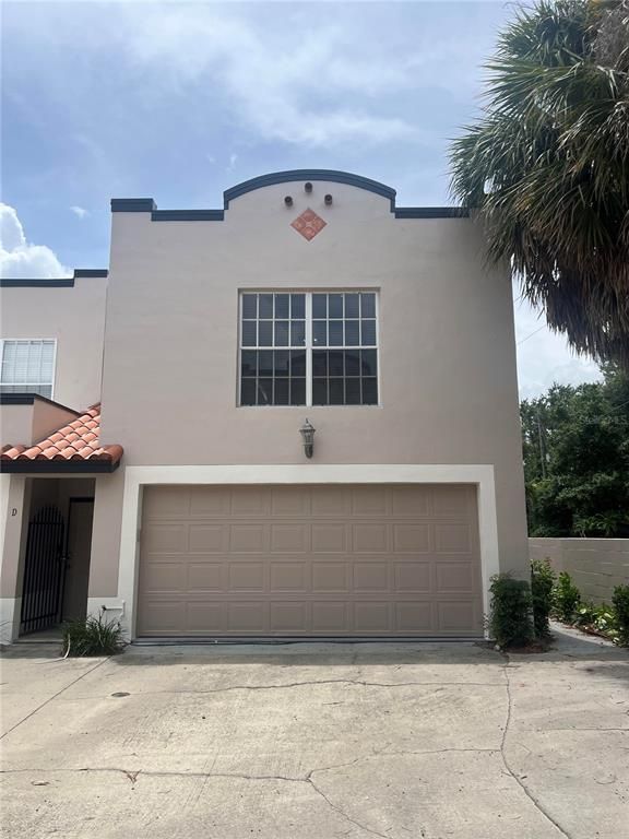 2916 W GANDY BOULEVARD E, Tampa, FL 33611