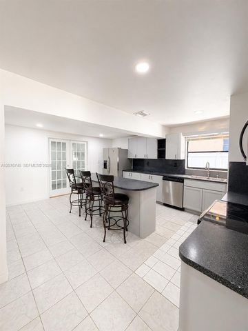 3011 SW 117th Avenue, Miami, FL 33175