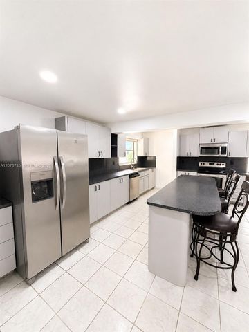 3011 SW 117th Avenue, Miami, FL 33175