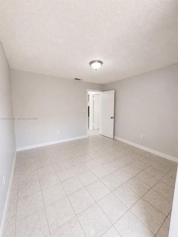 3011 SW 117th Avenue, Miami, FL 33175