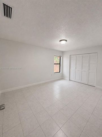 3011 SW 117th Avenue, Miami, FL 33175