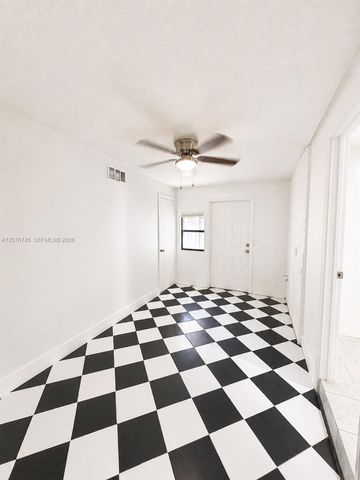 3011 SW 117th Avenue, Miami, FL 33175