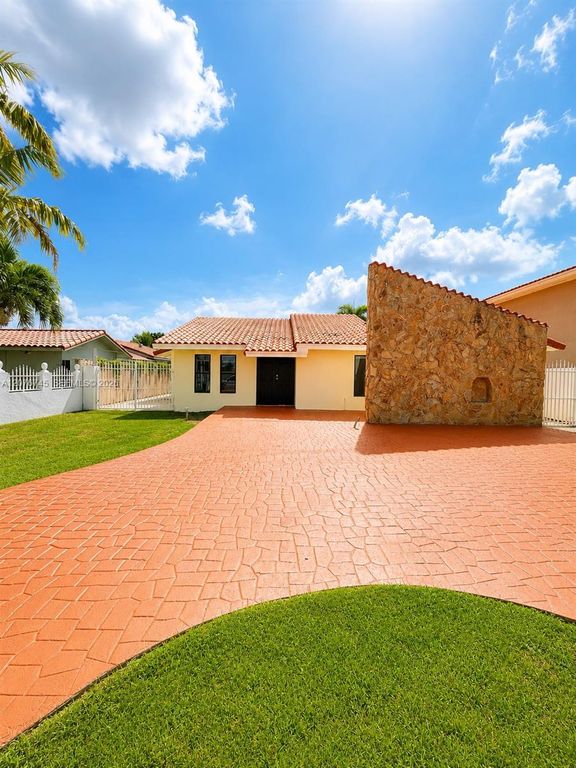 3011 SW 117th Avenue, Miami, FL 33175