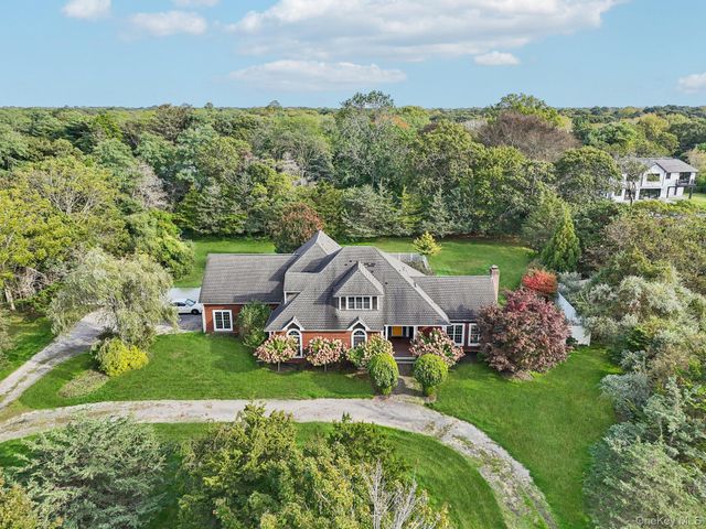 12 Laila Lane, Remsenburg, NY 11960