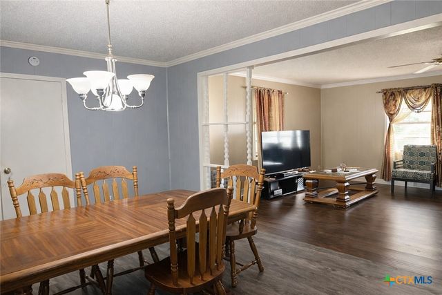 6 Gulf Avenue, Rogers, TX 76569