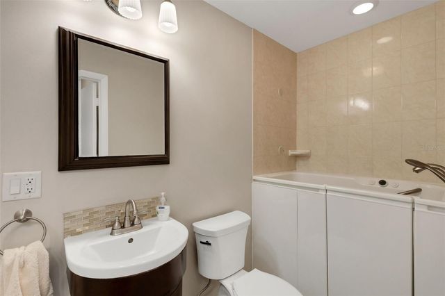 1701 PINEHURST ROAD 22B, Dunedin, FL 34698