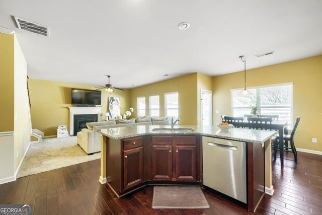 98 Village Park Drive, Newnan, GA 30265