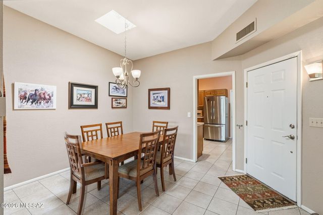 706 W Rushwood Drive, Tucson, AZ 85704