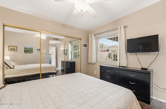 706 W Rushwood Drive, Tucson, AZ 85704