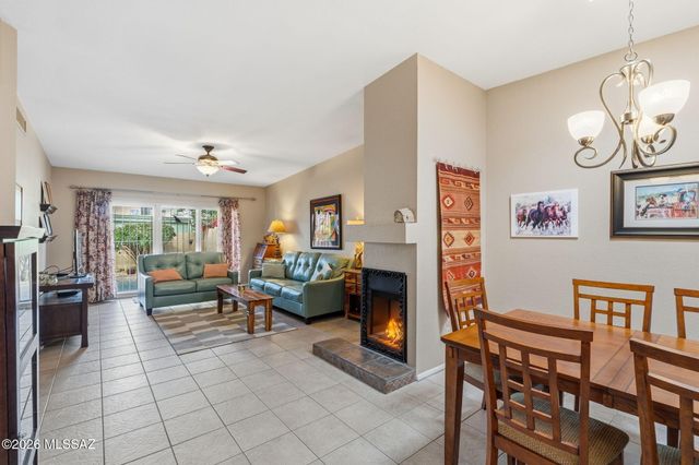 706 W Rushwood Drive, Tucson, AZ 85704