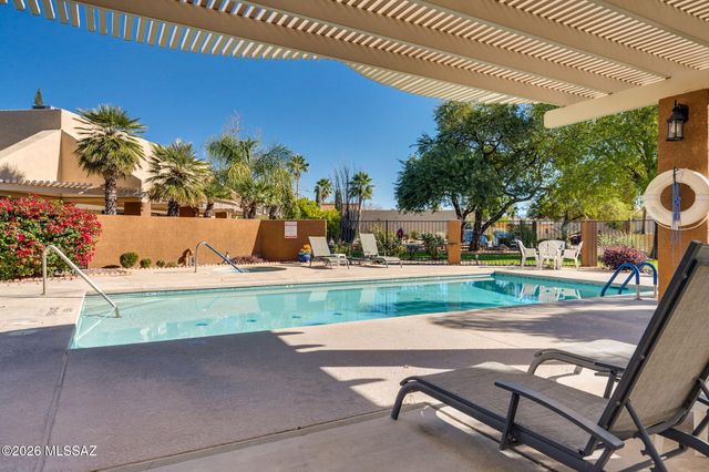 706 W Rushwood Drive, Tucson, AZ 85704