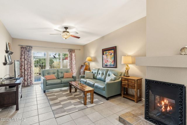 706 W Rushwood Drive, Tucson, AZ 85704