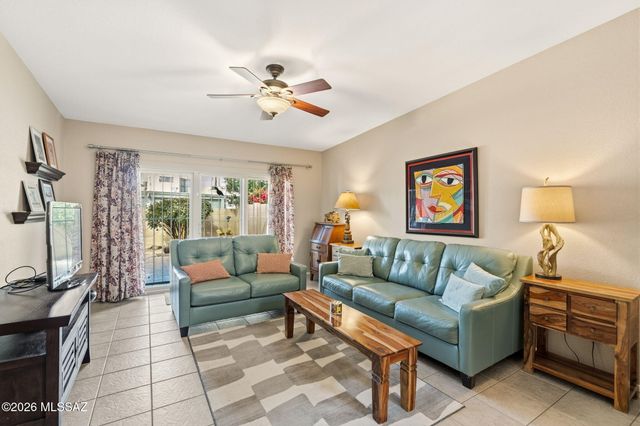 706 W Rushwood Drive, Tucson, AZ 85704