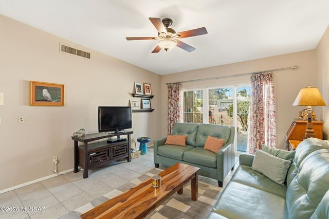 706 W Rushwood Drive, Tucson, AZ 85704