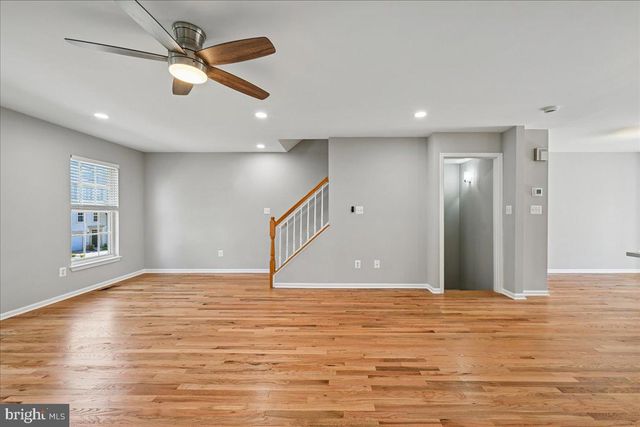 6153 LES DORSON LN, Alexandria, VA 22315