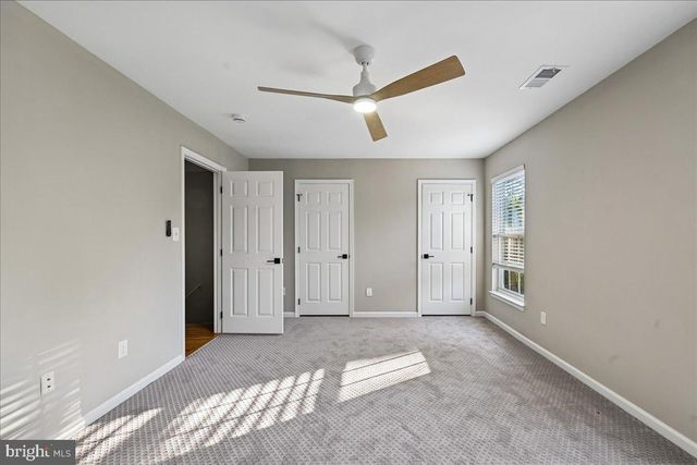 6153 LES DORSON LN, Alexandria, VA 22315