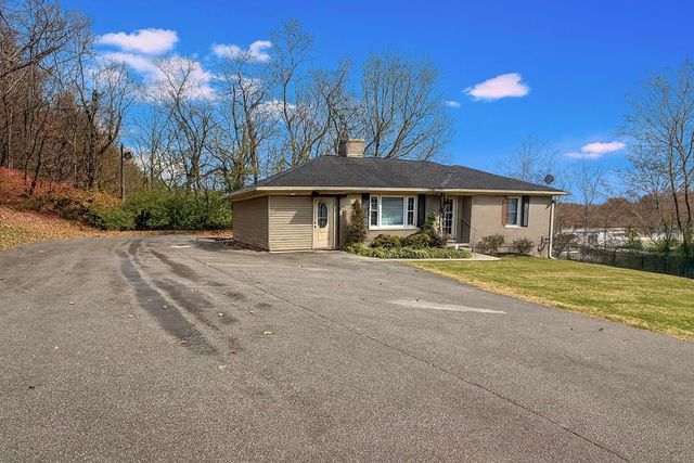 600 N Main Street, Somerset, KY 42501