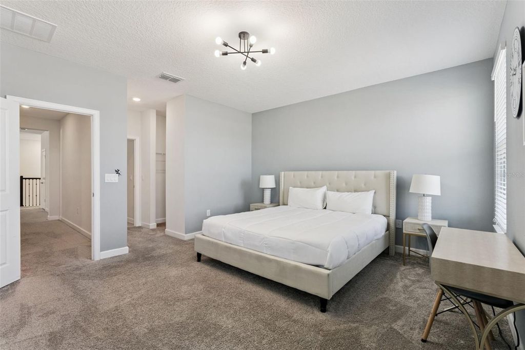 Image 15 of property listing at 830 STICKS STREET, Davenport, FL 33896