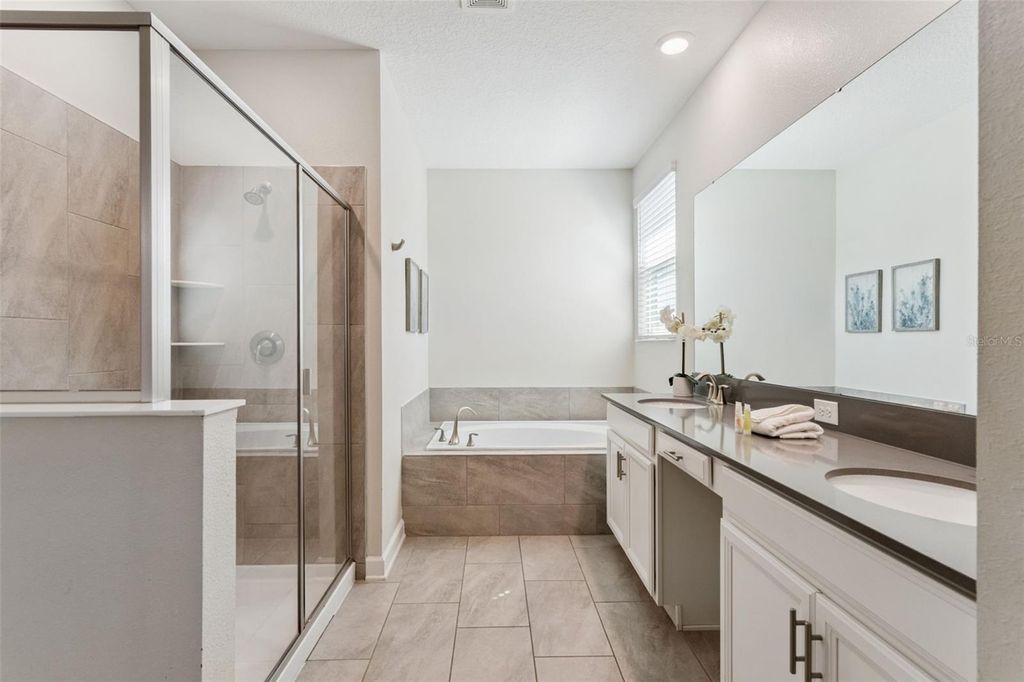 Image 22 of property listing at 830 STICKS STREET, Davenport, FL 33896