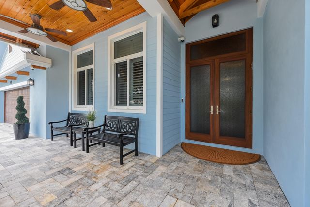 730 CAMINO LAKES Circle, Boca Raton, FL 33486