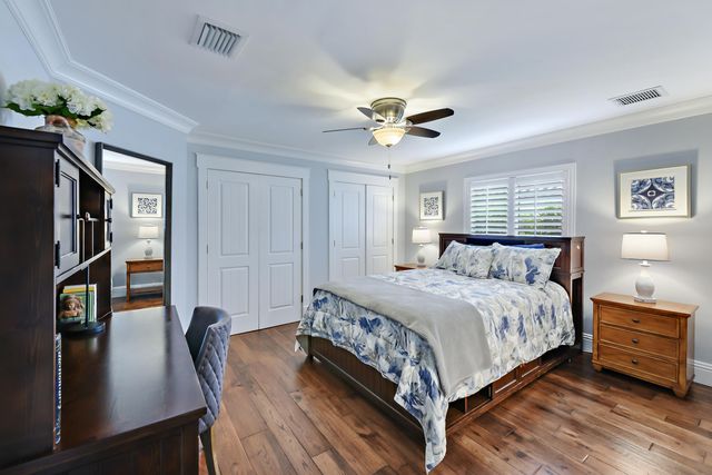 730 CAMINO LAKES Circle, Boca Raton, FL 33486